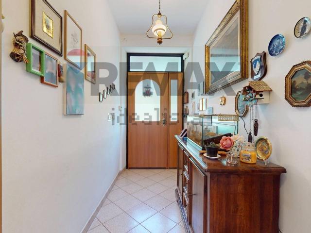 Appartamento in vendita di 112 m² in Via Campomorone, 58