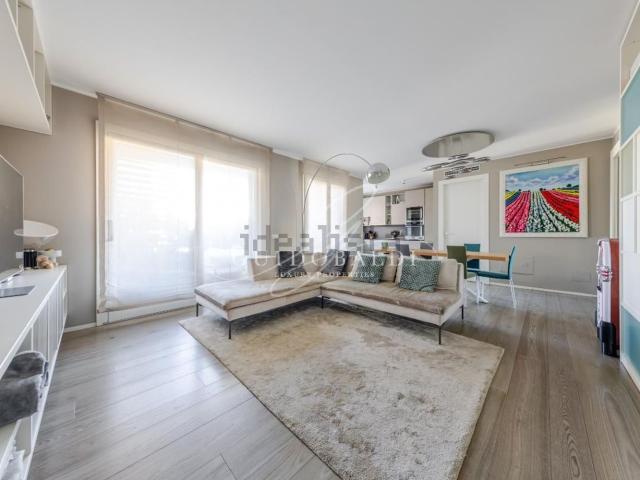 Appartamento in vendita di 112 m² in Via Carlo Poma