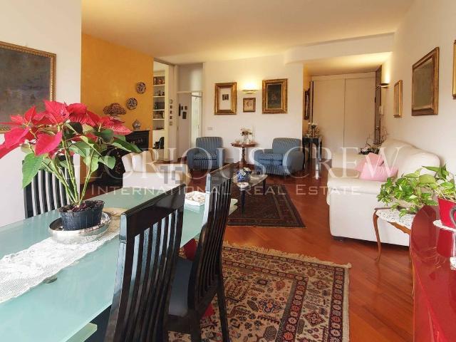 Appartamento in vendita di 112 m² in Via A. Cantore, 12
