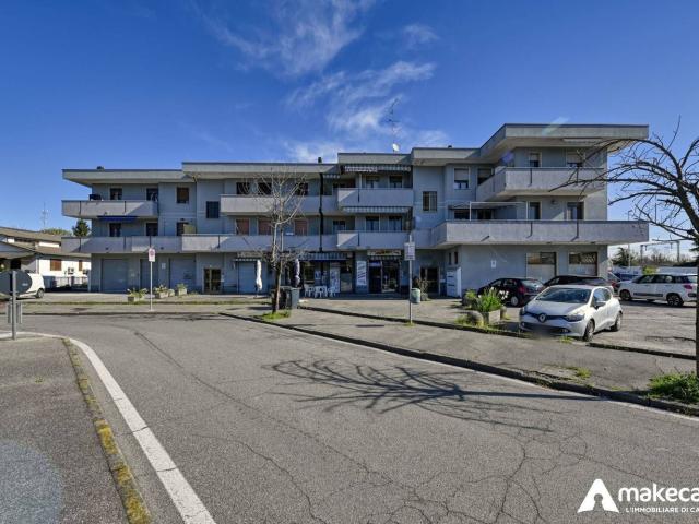 Appartamento in vendita di 112 m² in Via Alcide De Gasperi, 2