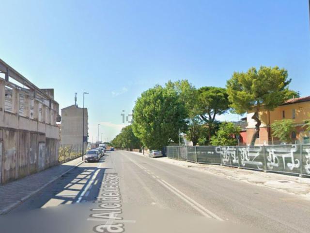 Appartamento in vendita di 112 m² in Via Alcide de Gasperi