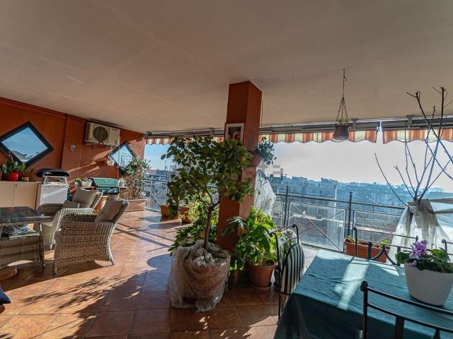 Appartamento in vendita di 112 m² in Via Baldo degli Ubaldi, 10