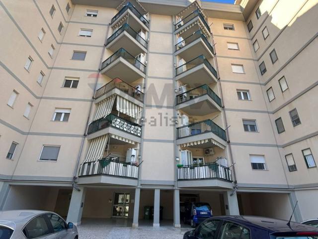 Appartamento in vendita di 112 m² in Via G. Romita, 58
