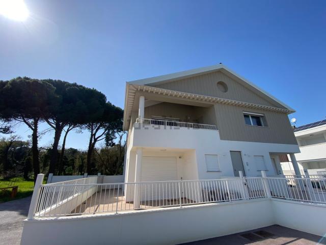 Appartamento in vendita di 112 m² in Via Galeata