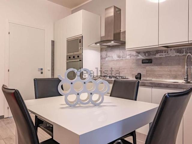 Appartamento in vendita di 112 m² in Via Giulio e Corrado Venini, 14