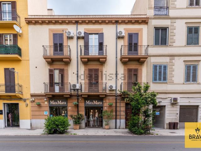 Appartamento in vendita di 112 m² in Via Giuseppe Sciuti, 5