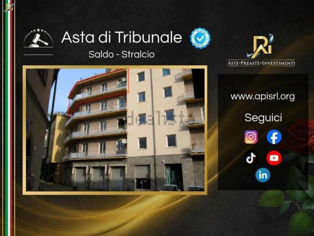 Appartamento in vendita di 112 m² in Via Giordano Bruno, 6