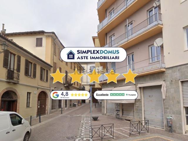 Appartamento in vendita di 112 m² in Via Giordano Bruno