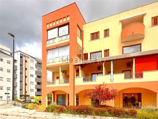 Appartamento in vendita di 112 m² in Via del Castagno