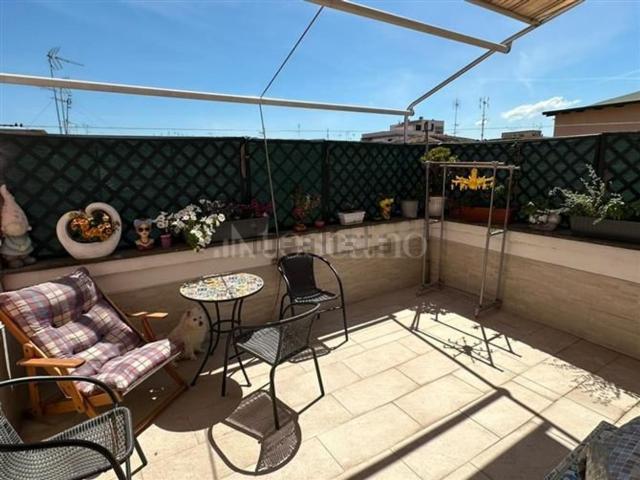 Appartamento in vendita di 112 m² in Via del Grano
