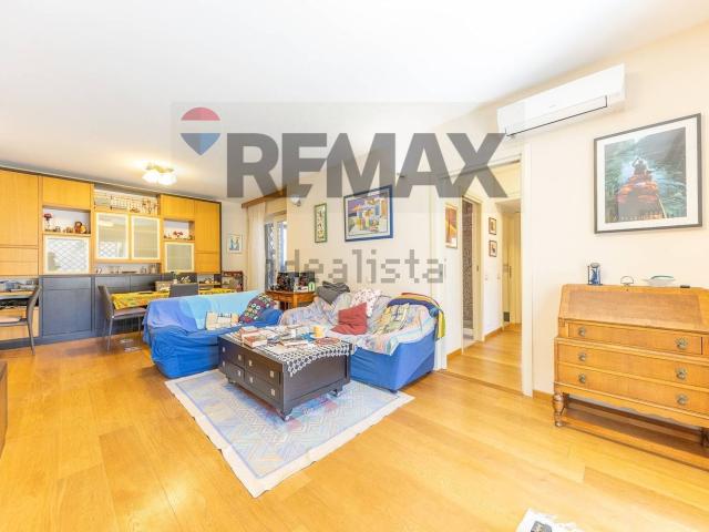 Appartamento in vendita di 112 m² in Via dell&apos Orsa Maggiore, 33