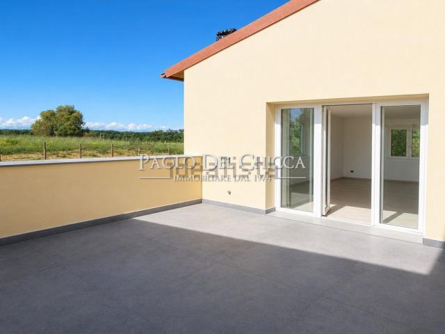 Appartamento in vendita di 112 m² in Via di Tramontana