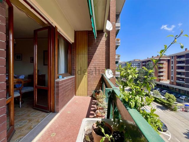 Appartamento in vendita di 112 m² in Via Enrico Toti