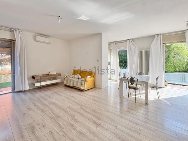 Appartamento in vendita di 112 m² in Via Edoardo Cecere