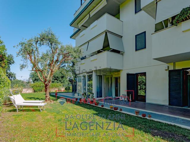 Appartamento in vendita di 112 m² in Via Forno Saraceno, 100