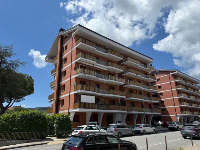 Appartamento in vendita di 112 m² in Via Ferdinando Gregorovius, 52