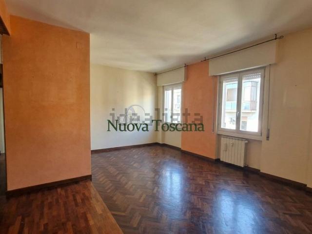 Appartamento in vendita di 112 m² in Via Ferdinando Magellano