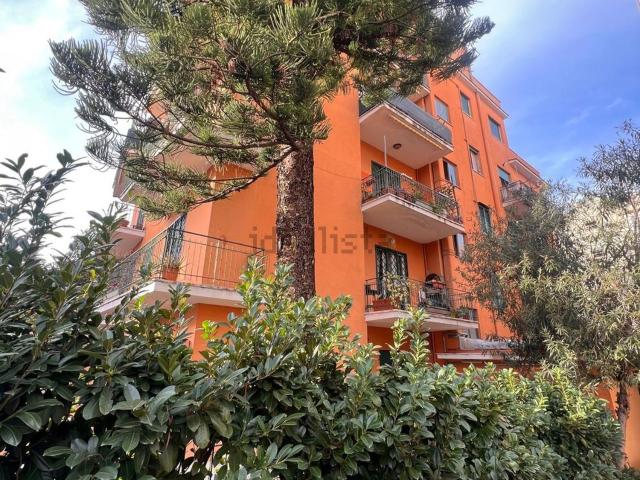Appartamento in vendita di 112 m² in Via Leone X