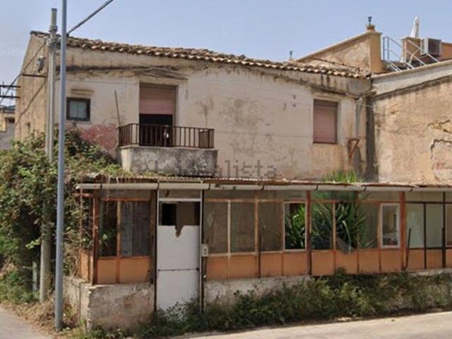 Appartamento in vendita di 112 m² in Via Mango, 35