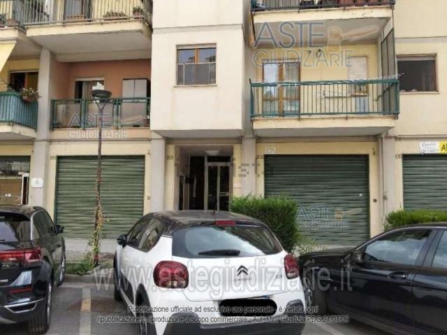 Appartamento in vendita di 112 m² in Via Messina, 201