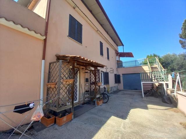 Appartamento in vendita di 112 m² in Via Michele Migliarini