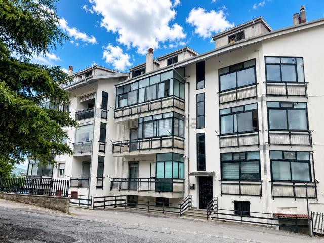 Appartamento in vendita di 112 m² in Via Nuvolese, 58