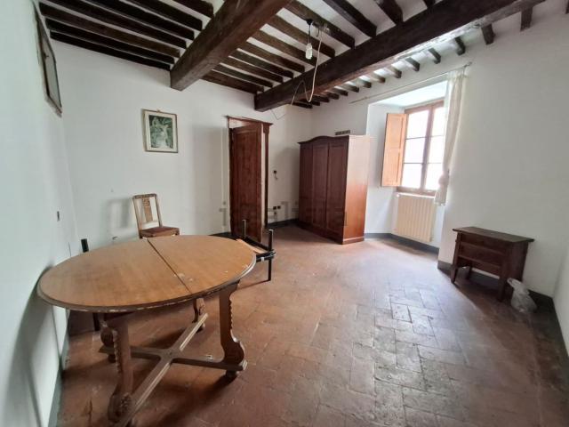 Appartamento in vendita di 112 m² in Via Saracino