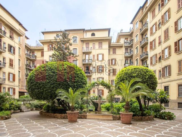 Appartamento in vendita di 112 m² in Via Sebino