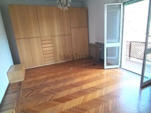Appartamento in vendita di 112 m² in Via Sergio Piombelli