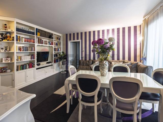 Appartamento in vendita di 112 m² in Via Strapera, 7