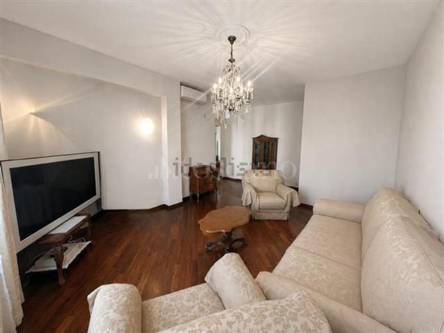 Appartamento in vendita di 112 m² in Via Paolo Ruffini