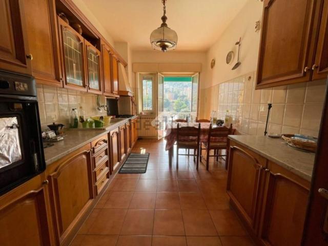 Appartamento in vendita di 112 m² in Via Piacenza, 94