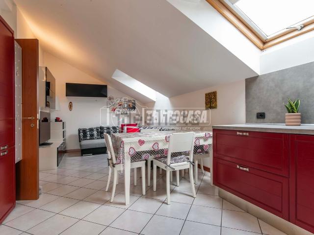 Appartamento in vendita di 112 m² in Via Piave, 142