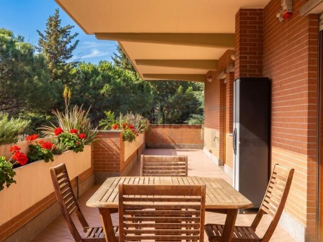 Appartamento in vendita di 112 m² in Via Pietro de Francisci