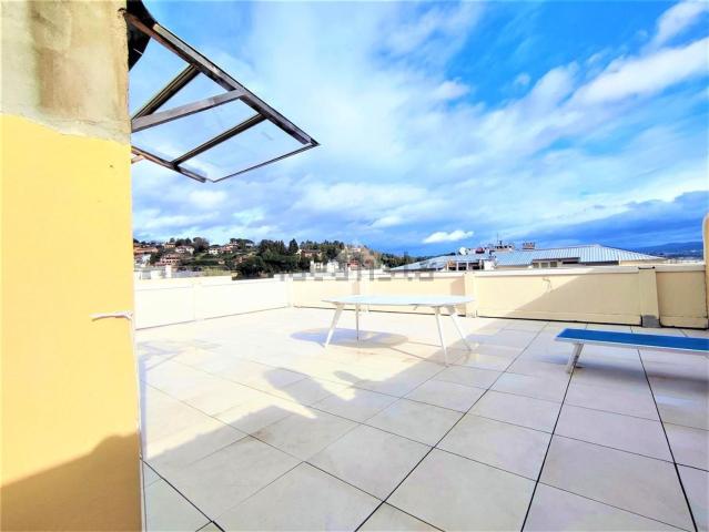Appartamento in vendita di 112 m² in Via Quintina, 65
