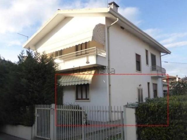 Appartamento in vendita di 112 m² in Via R. Colombina, 6