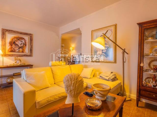 Appartamento in vendita di 112 m² in Via Tolentino, 2
