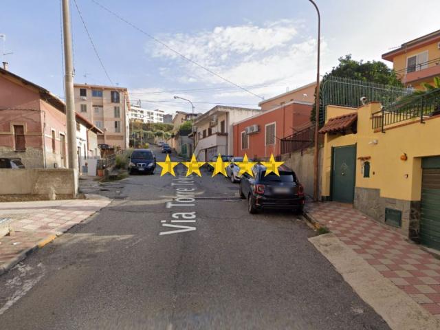 Appartamento in vendita di 112 m² in Via Torre Telegrafo