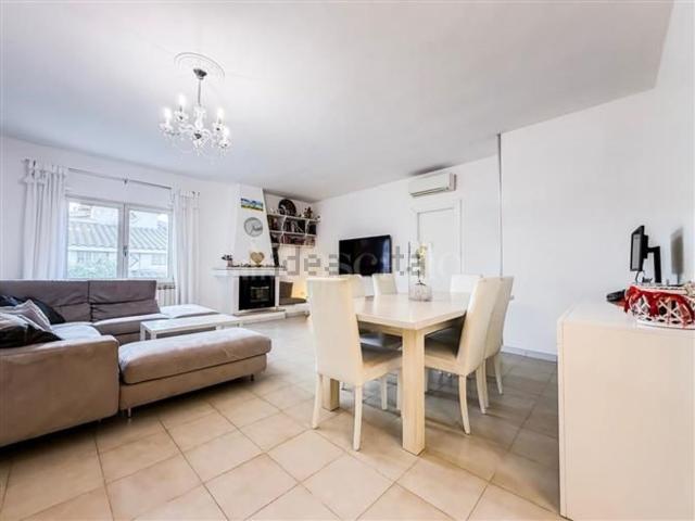 Appartamento in vendita di 112 m² in Via Talenti