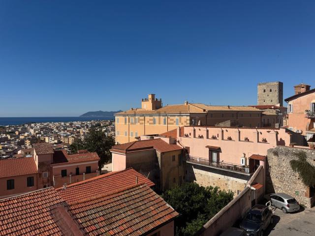 Appartamento in vendita di 112 m² in Via Tempio di Minerva, 13