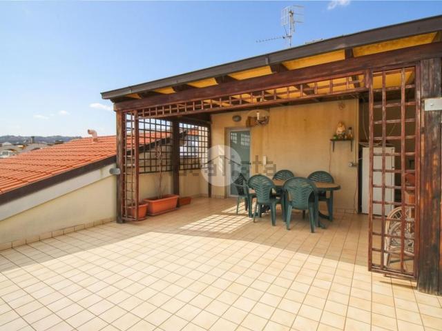 Appartamento in vendita di 112 m² in Via Vomano, 9