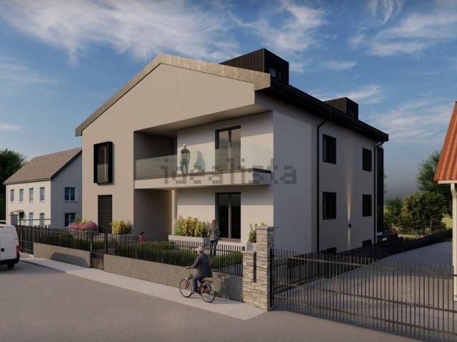 Appartamento in vendita di 112 m² in Via Visconti Venosta, 77