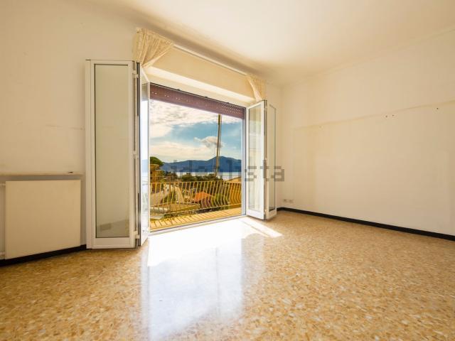 Appartamento in vendita di 112 m² in Via XXV Aprile, 167
