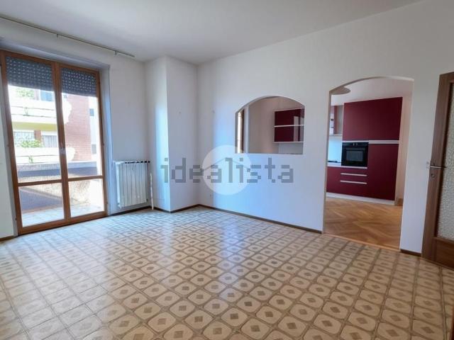 Appartamento in vendita di 112 m² in Viale Cesare Battisti, 163
