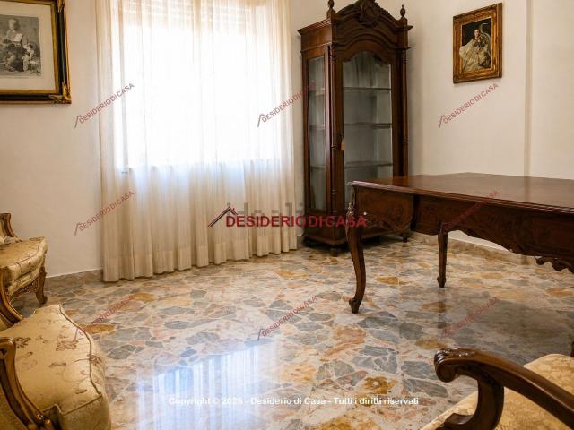 Appartamento in vendita di 112 m² in Viale Pietro Nenni, 39