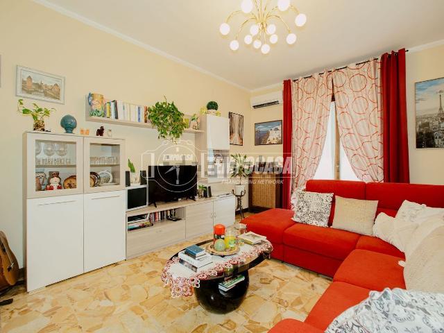 Appartamento in vendita di 112 m² in Corso Novara, 47