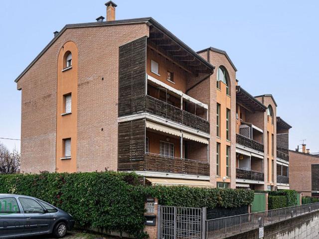 Appartamento in vendita di 112 m² in Strada Statale Porrettana, 165