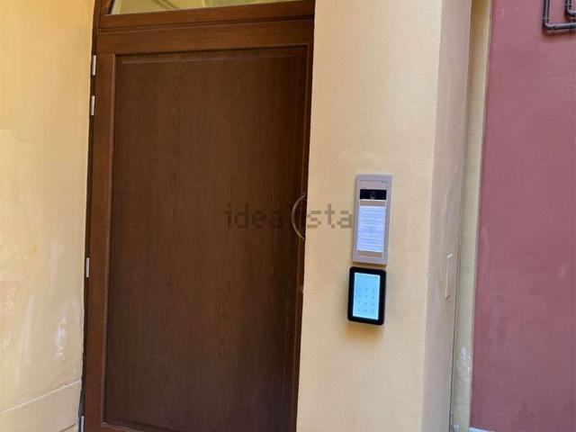Appartamento in vendita di 113 m² in Via Coltellini