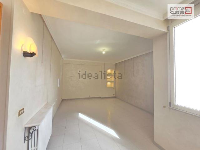 Appartamento in vendita di 113 m² in Via Cavour, 455