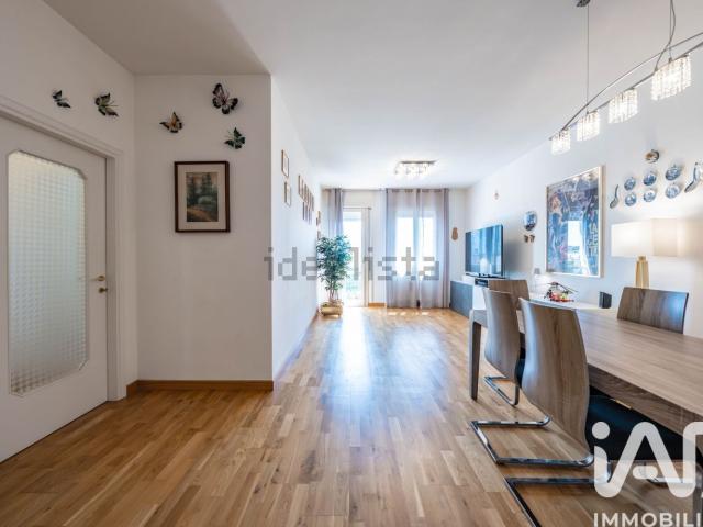 Appartamento in vendita di 113 m² in Via Carlo Crivelli